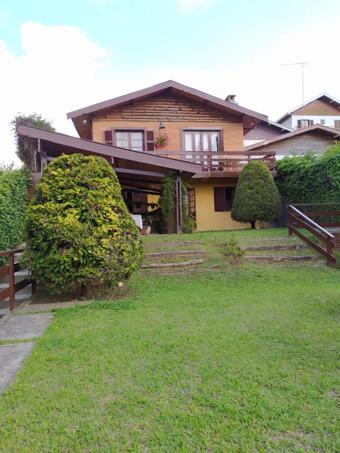 Residencia Dos Mafra Appartement Campos do Jordão Buitenkant foto