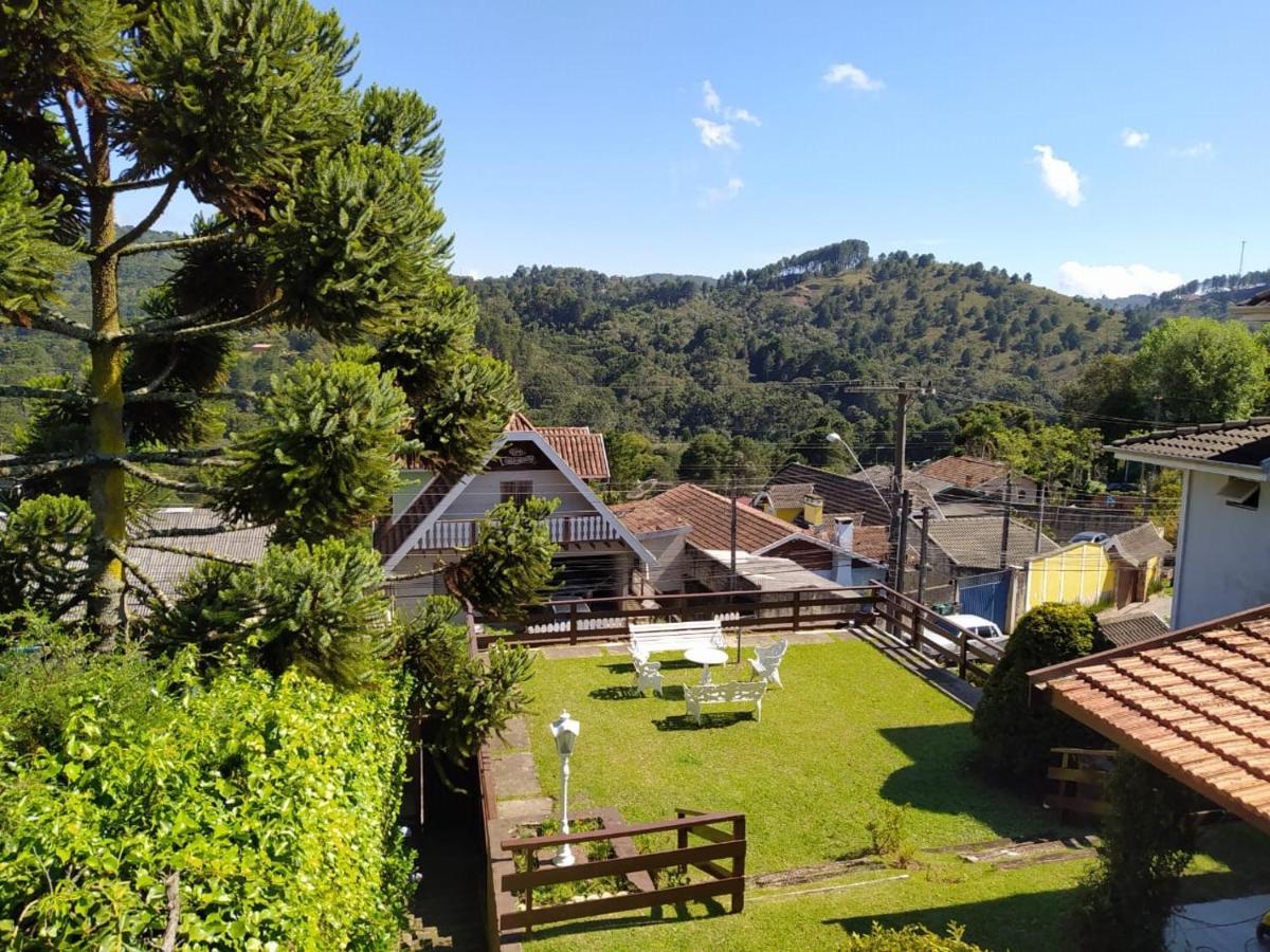 Residencia Dos Mafra Appartement Campos do Jordão Buitenkant foto