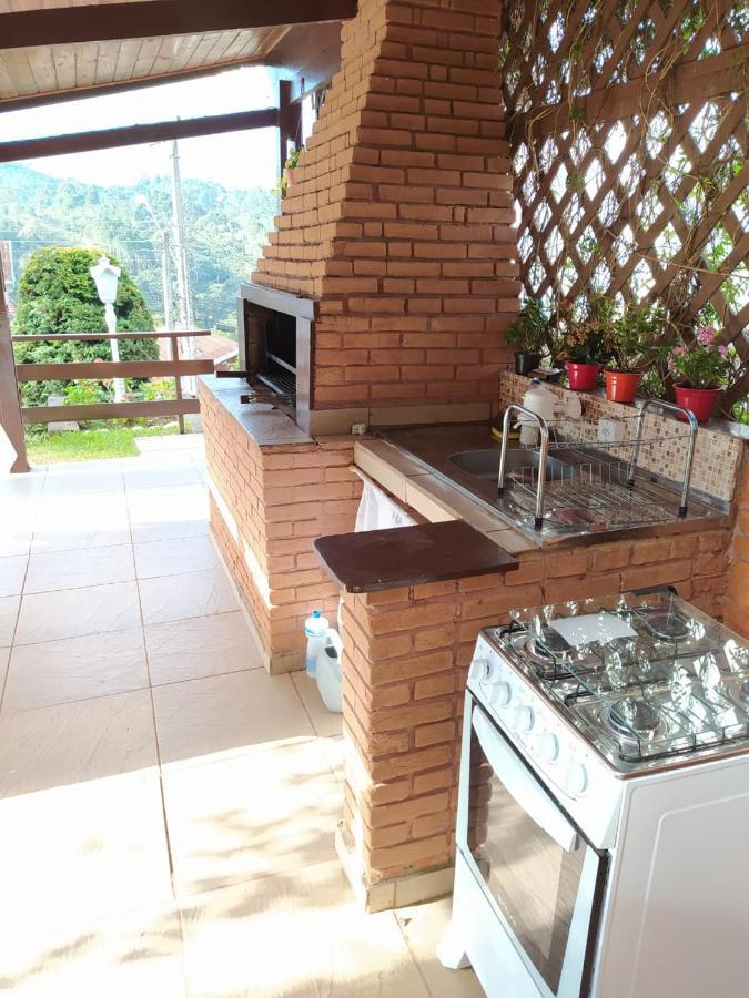 Residencia Dos Mafra Appartement Campos do Jordão Buitenkant foto