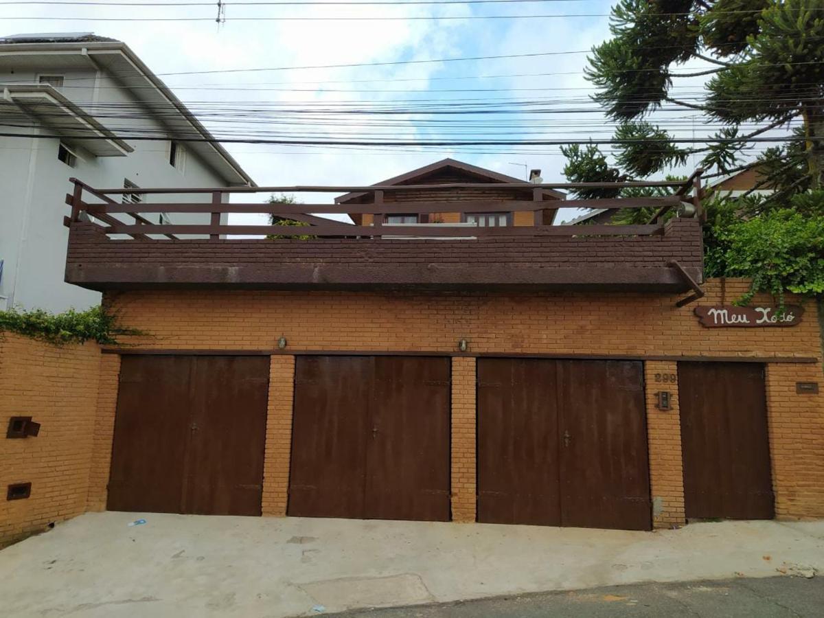 Residencia Dos Mafra Appartement Campos do Jordão Buitenkant foto