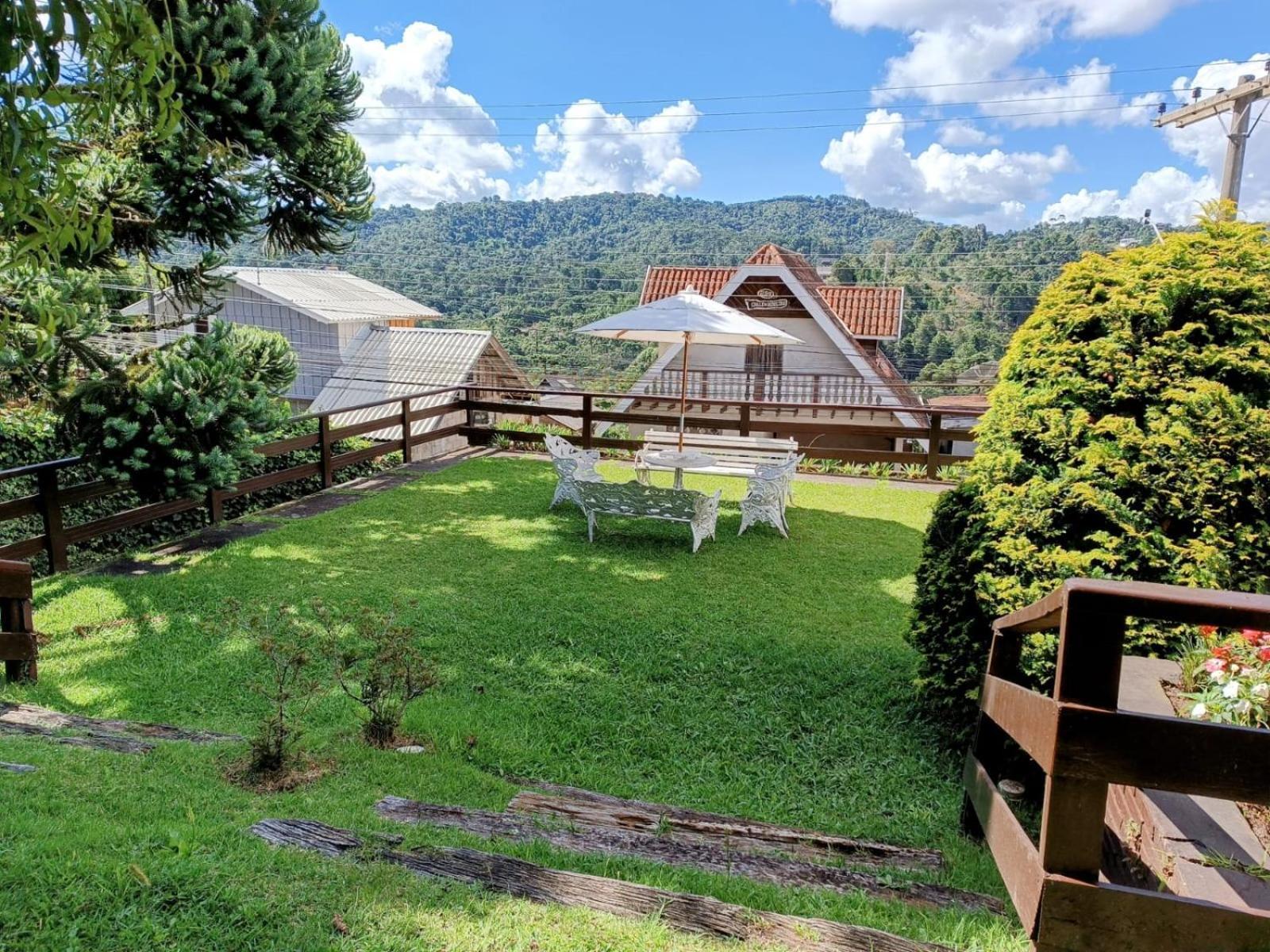 Residencia Dos Mafra Appartement Campos do Jordão Buitenkant foto